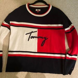 Tommy Women sweater